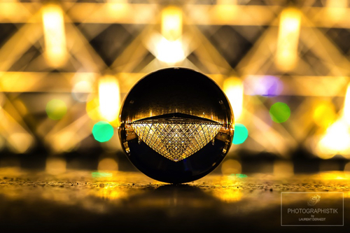 2018 - Paris - Louvre6-LensBall.jpg 2018 - Paris - Louvre6-LensBall.jpg